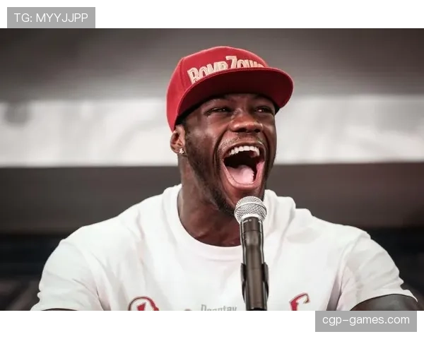 莫利纳防守技术提升显著，持续为球队夺冠提供强大后盾