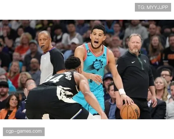 马布里凭借突破和组织能力提升关键时刻球队进攻效率